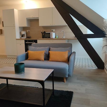 L'Escapade Apartment Fougeres Exterior photo