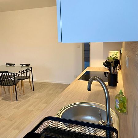 L'Escapade Apartment Fougeres Exterior photo
